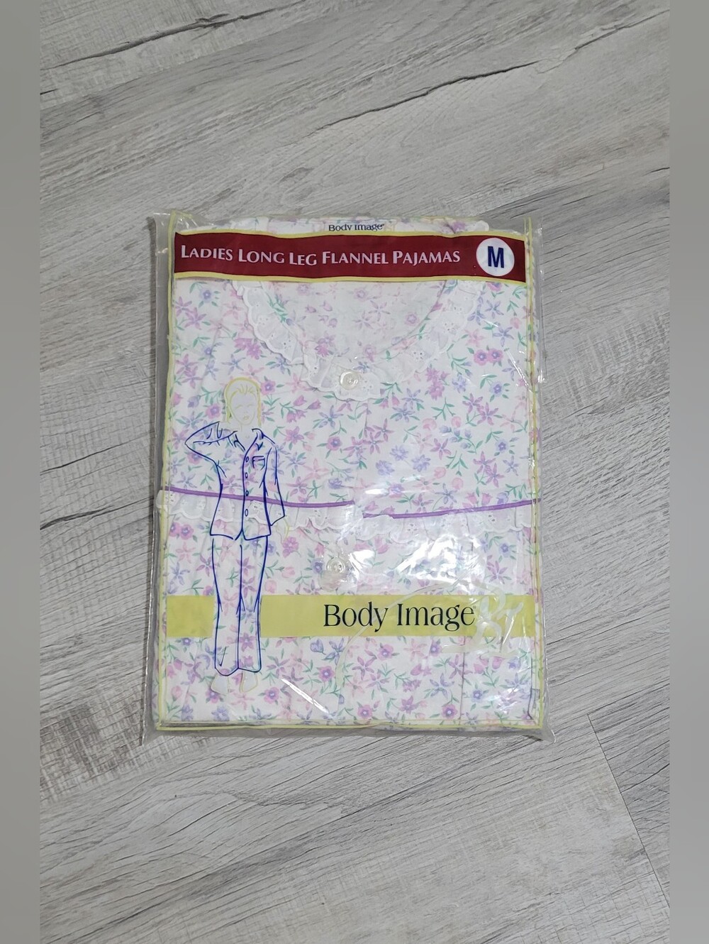 ​Body Image Vintage NWT Flannel Pajamas Set Floral M